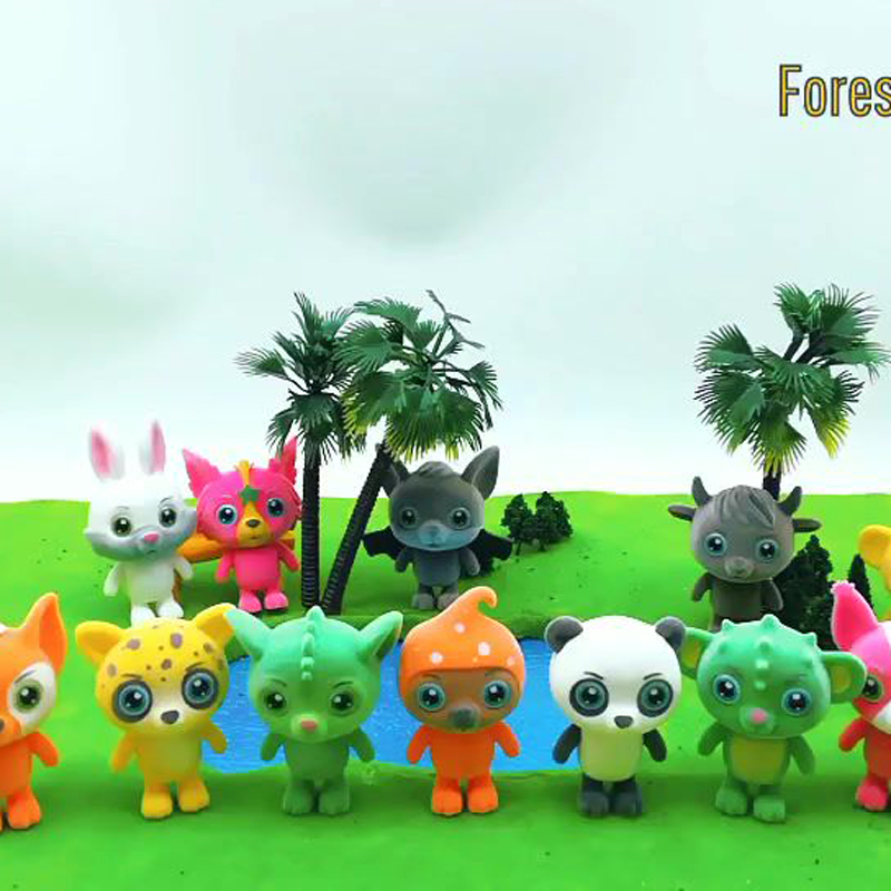 Flocked-forest-pet-3